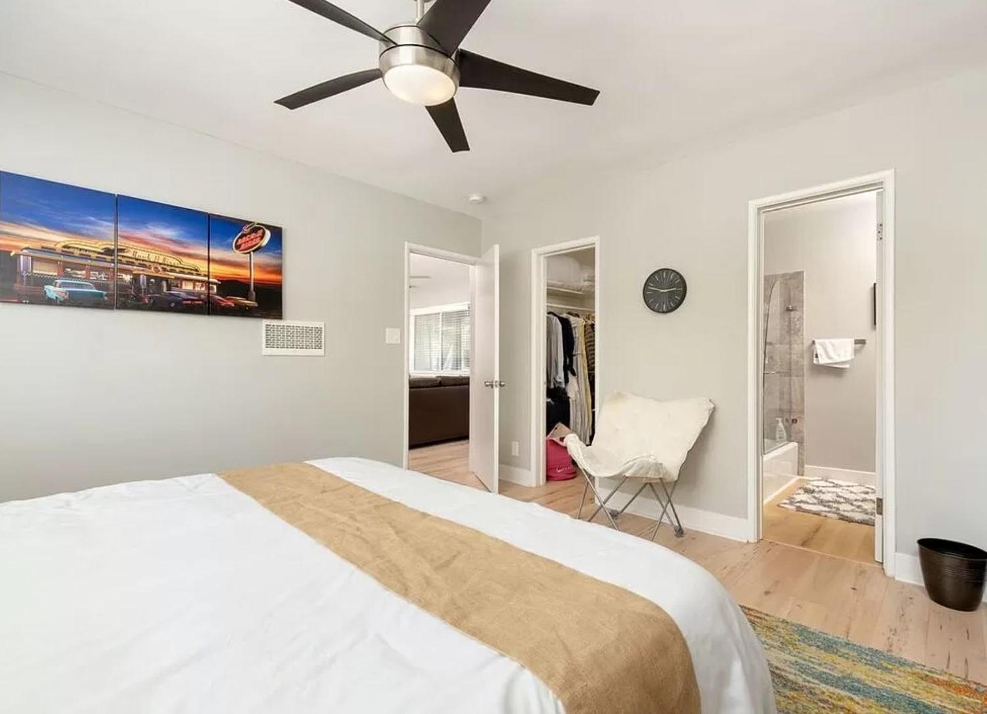 Charming 3-bed In Angeles * Los Angeles
